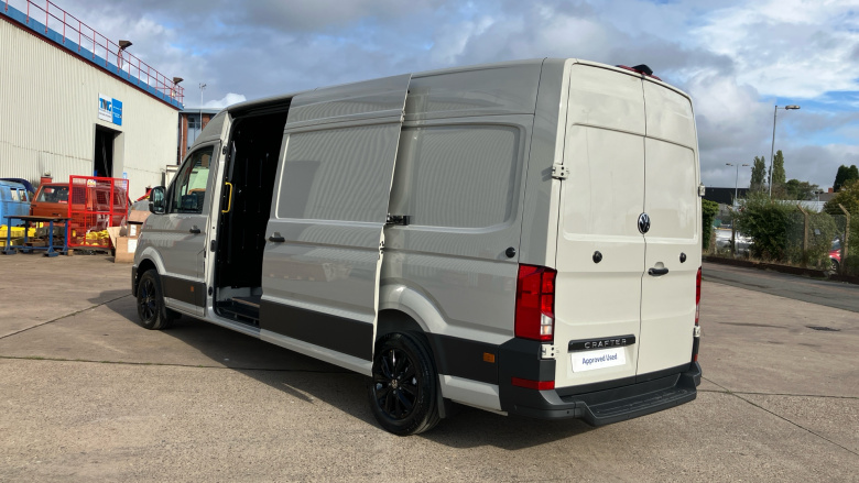 Volkswagen Crafter Cr35 Lwb Diesel Fwd 2.0 TDI 140PS Commerce Plus High Roof Van